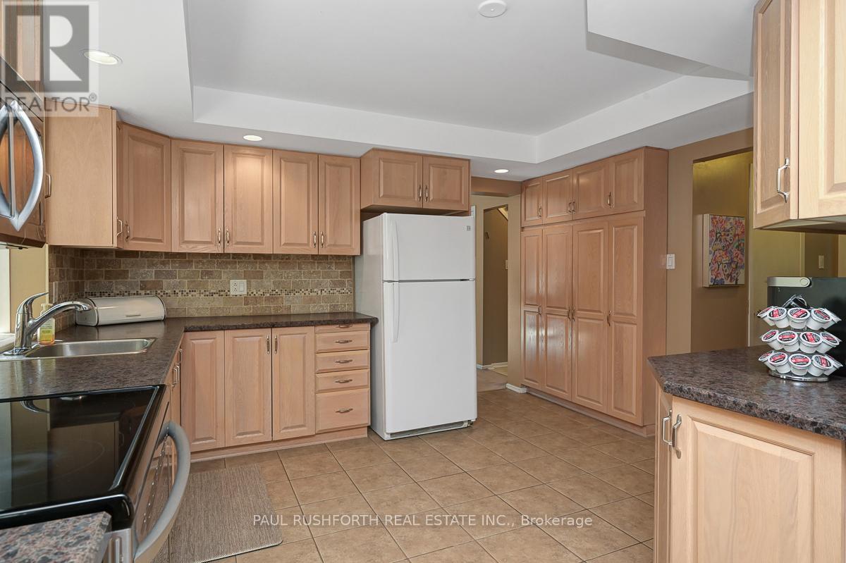 10 Cosburn Avenue, Ottawa, Ontario  K2H 8A1 - Photo 12 - X13518704