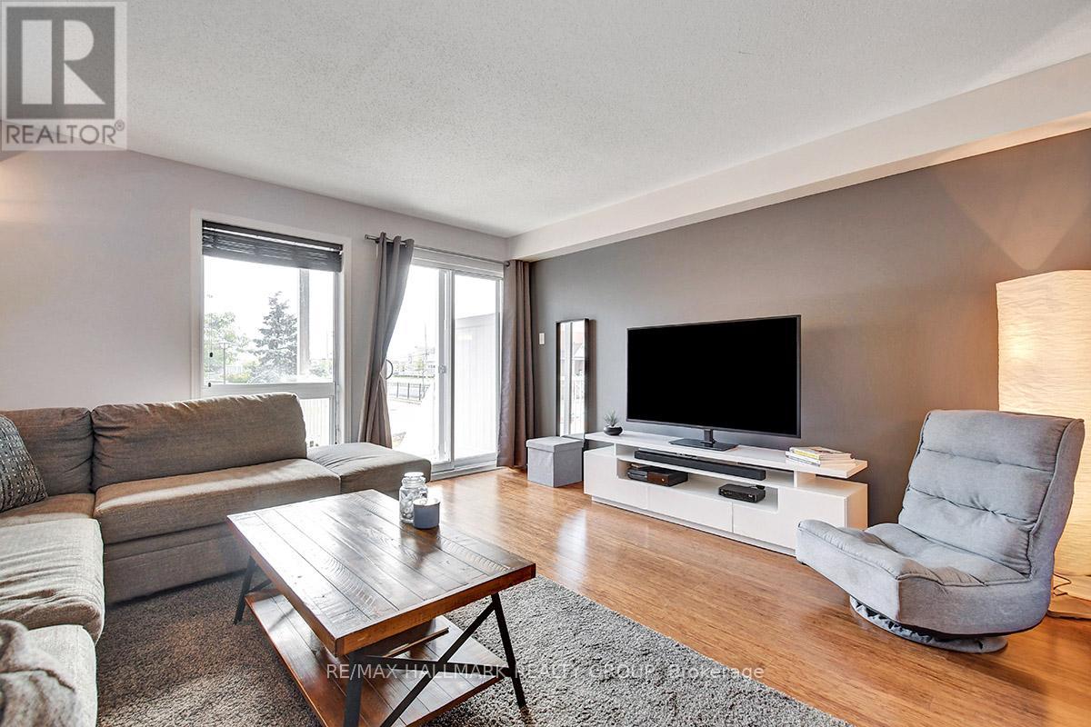 16 Lakepointe Drive, Ottawa, Ontario  K4A 5E3 - Photo 9 - X13518714
