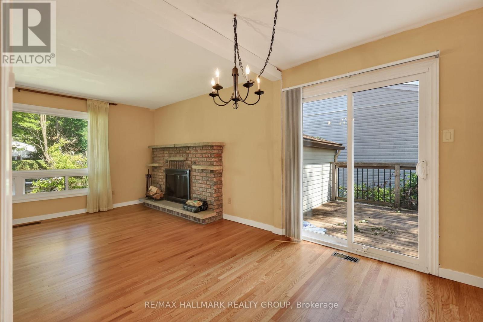 738 Stiles Crescent, Ottawa, Ontario  K1J 6Z1 - Photo 12 - X13518936
