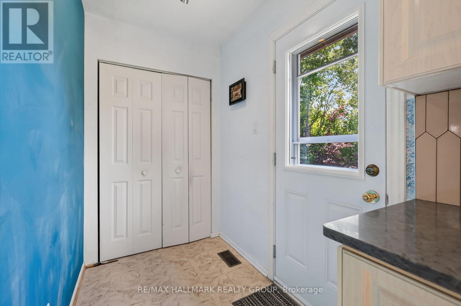 738 Stiles Crescent, Ottawa, Ontario  K1J 6Z1 - Photo 21 - X13518936