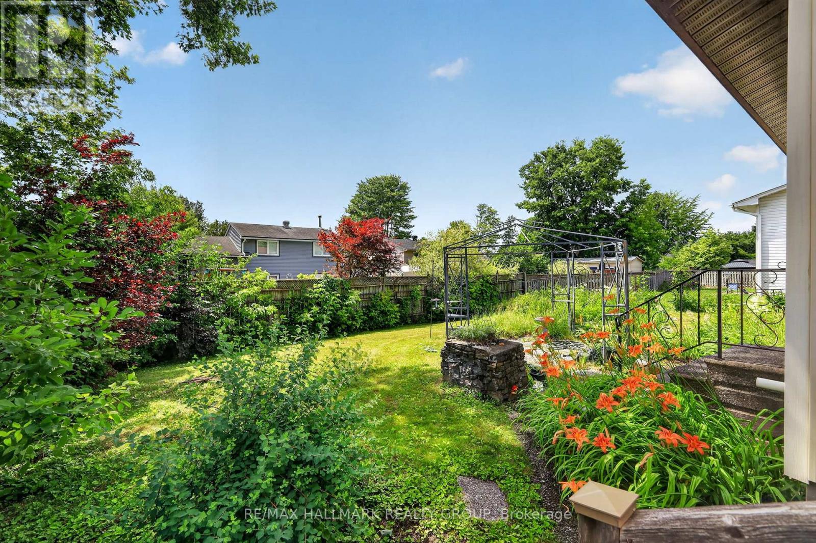 738 Stiles Crescent, Ottawa, Ontario  K1J 6Z1 - Photo 43 - X13518936