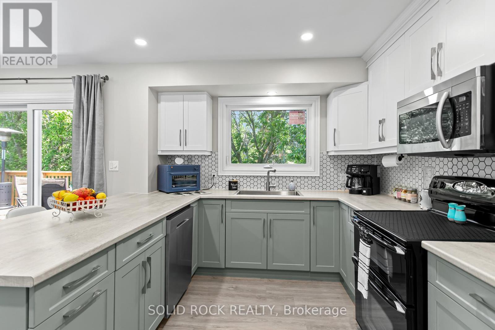 676 Centre Street, Kingston, Ontario  K7M 5E4 - Photo 11 - X13518962
