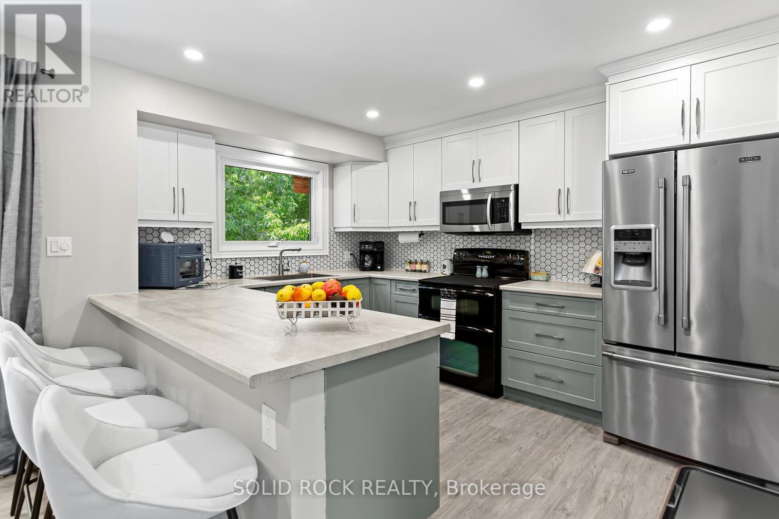676 Centre Street, Kingston, Ontario  K7M 5E4 - Photo 8 - X13518962