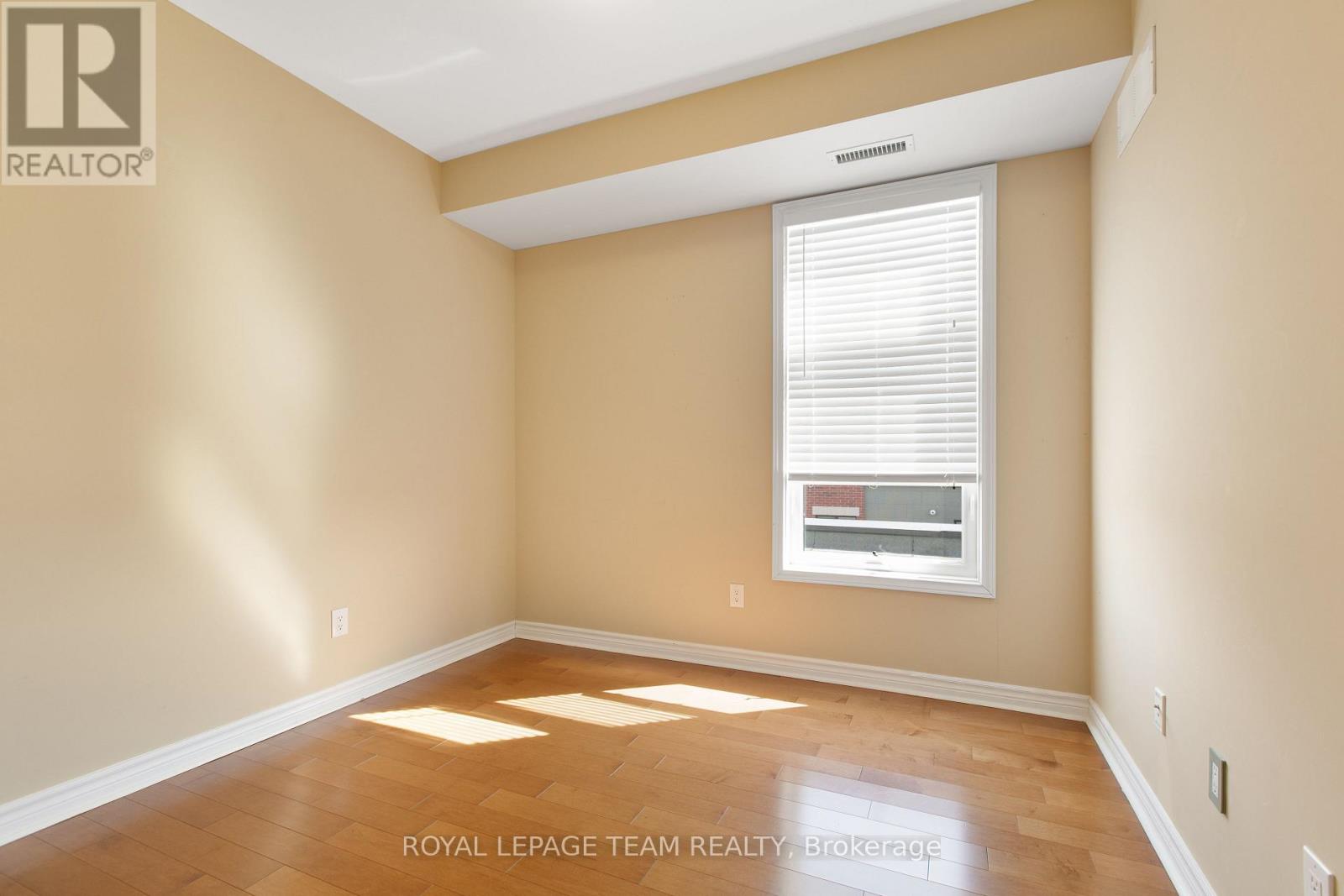 401 - 659 Sue Holloway Drive, Ottawa, Ontario  K2J 5W4 - Photo 8 - X13519102