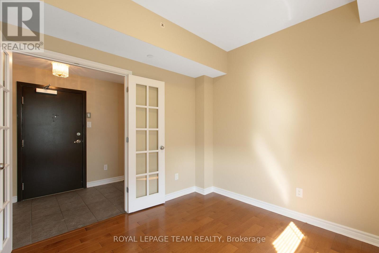 401 - 659 Sue Holloway Drive, Ottawa, Ontario  K2J 5W4 - Photo 9 - X13519102