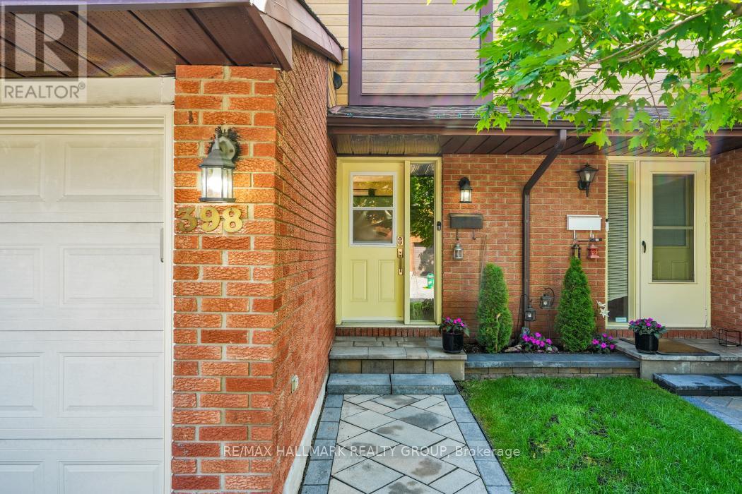 398 Verdon Private, Ottawa, Ontario  K1T 3A4 - Photo 2 - X13519248