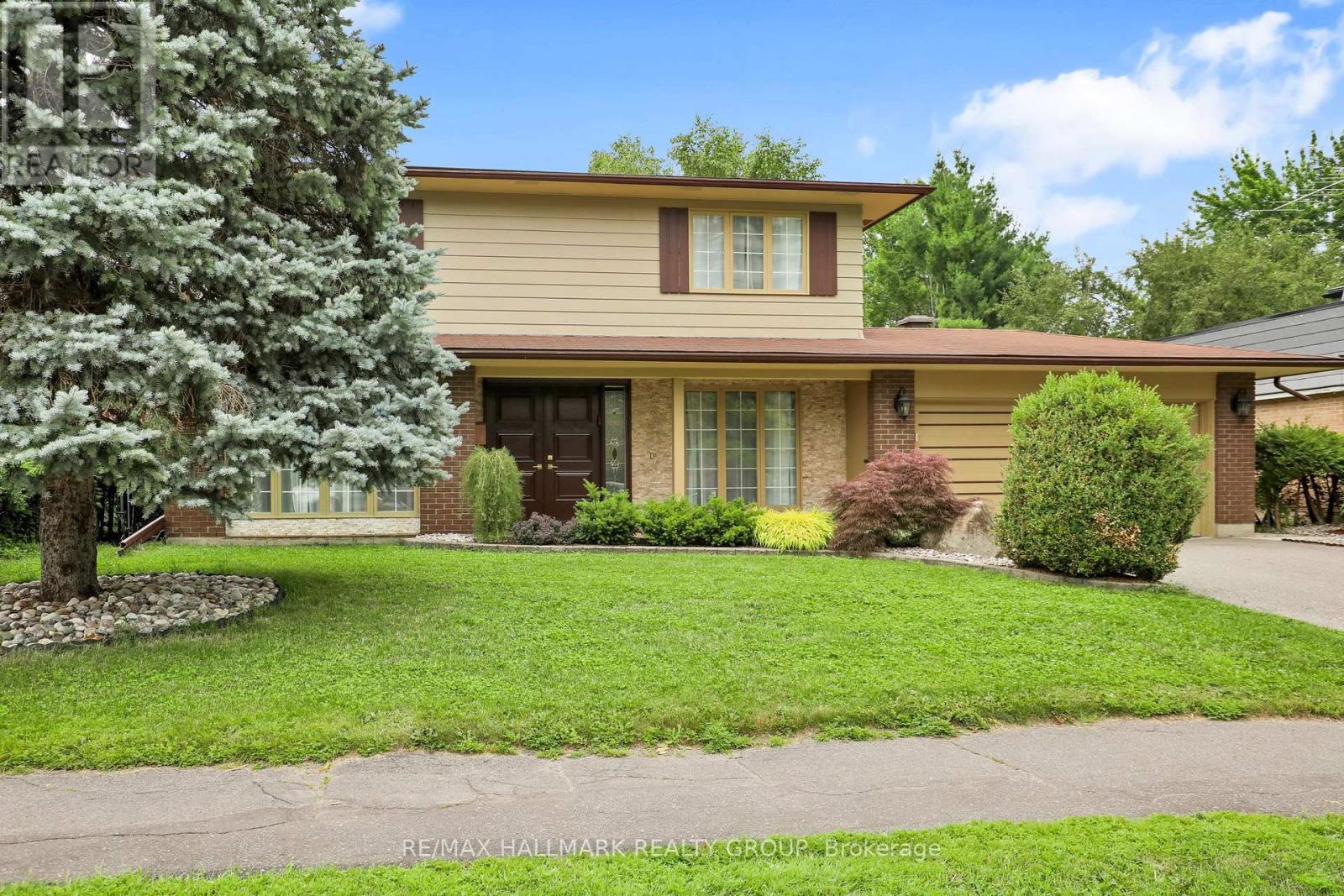 1712 Playfair Drive, Ottawa, Ontario  K1H 5S6 - Photo 1 - X13519362