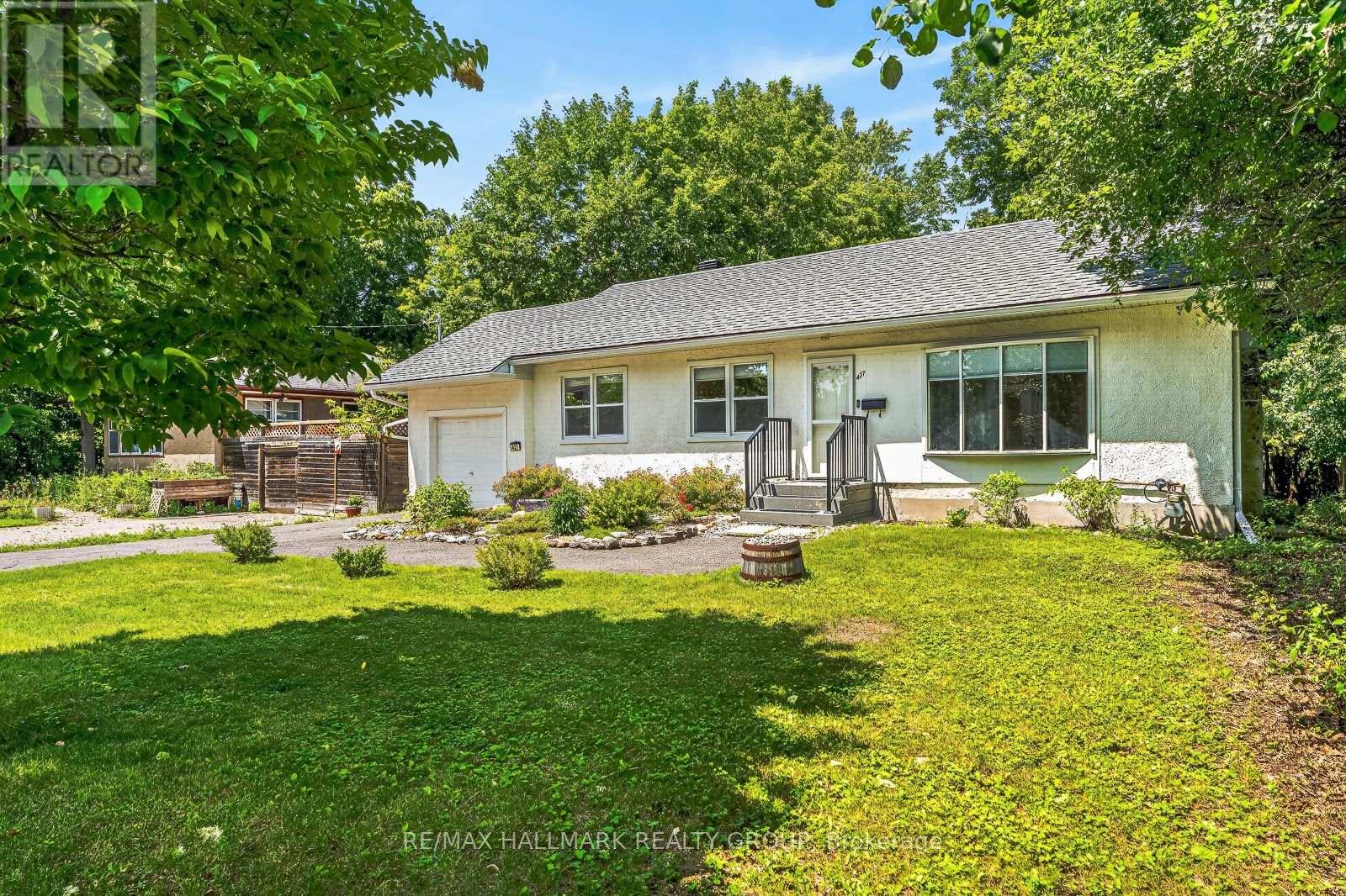 427 Pleasant Park Road, Ottawa, Ontario  K1H 5M9 - Photo 4 - X13519696