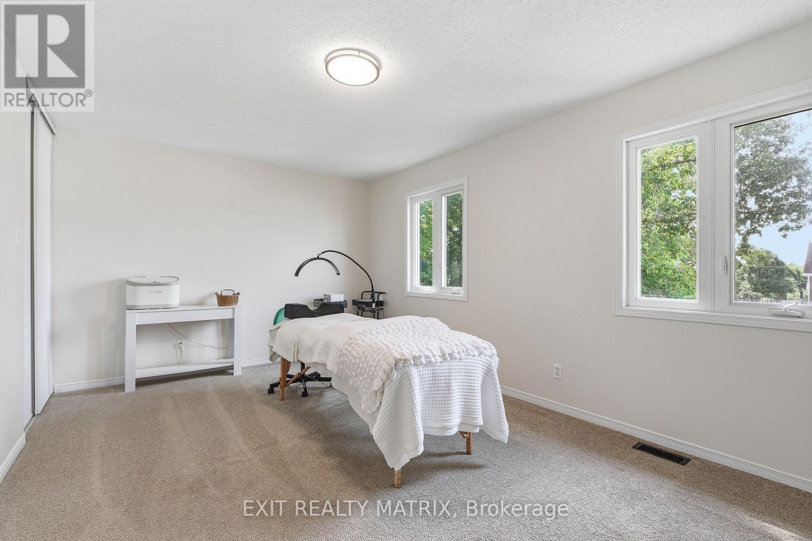 49 Forget Street, Russell, Ontario  K0A 1W0 - Photo 20 - X13520216