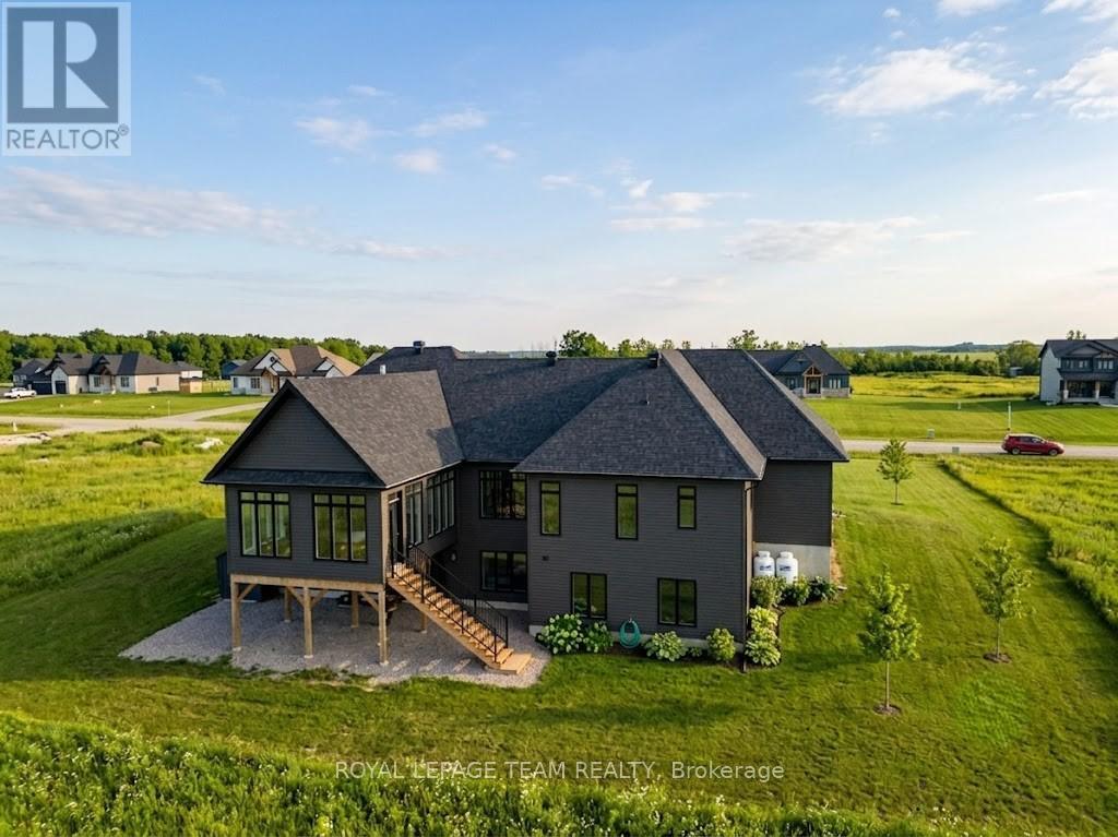 224 Trudeau Crescent, Russell, Ontario  K4R 1E5 - Photo 3 - X13520390