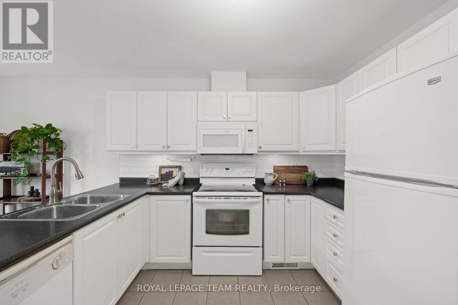 6 Stonehaven Way, Arnprior, Ontario  K7S 0A5 - Photo 17 - X13520424