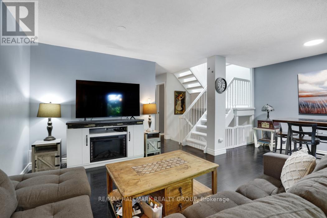 308 Lafontaine Avenue, Ottawa, Ontario  K1T 3A4 - Photo 13 - X13520434