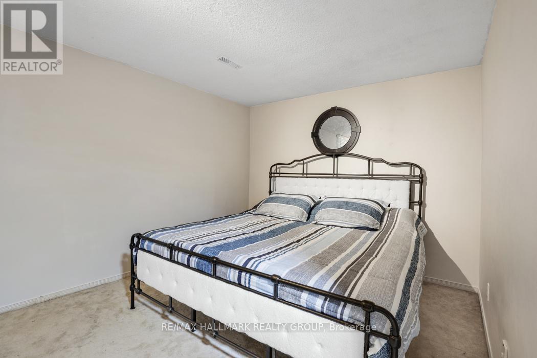 308 Lafontaine Avenue, Ottawa, Ontario  K1T 3A4 - Photo 22 - X13520434