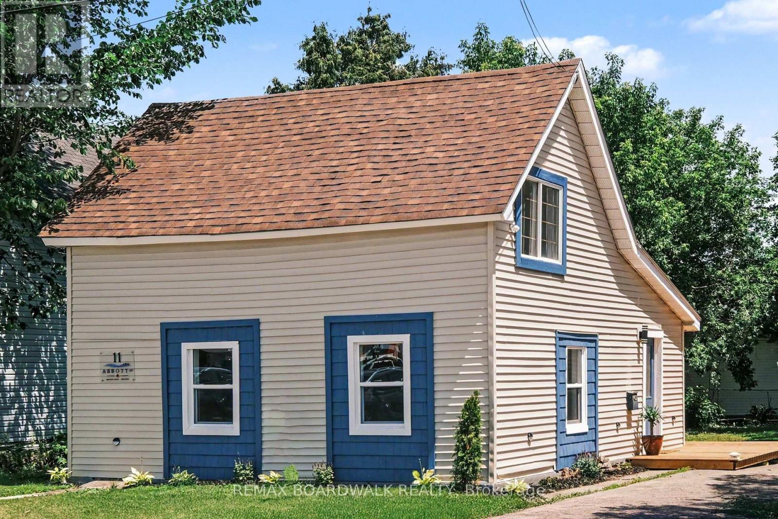 11 Abbott Street S, Smiths Falls, Ontario  K7A 4S1 - Photo 2 - X13520666