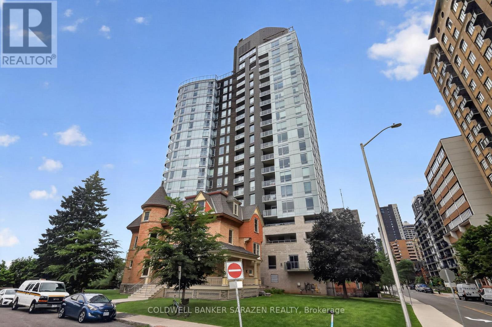 1702 - 428 Sparks Street, Ottawa, Ontario  K1R 0B3 - Photo 2 - X13520966