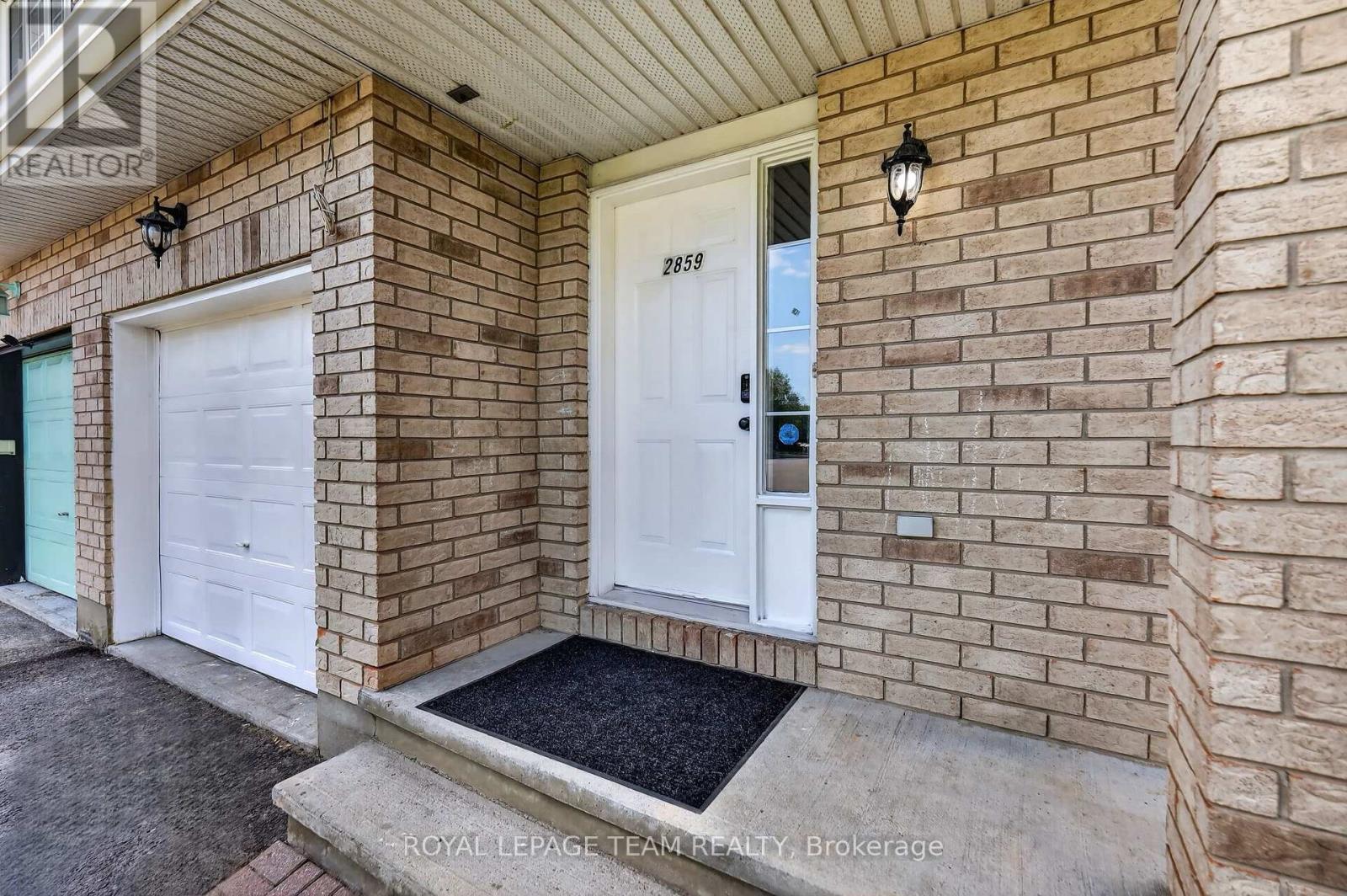 2859 Millstream Way, Ottawa, Ontario  K1T 4A3 - Photo 4 - X13521046