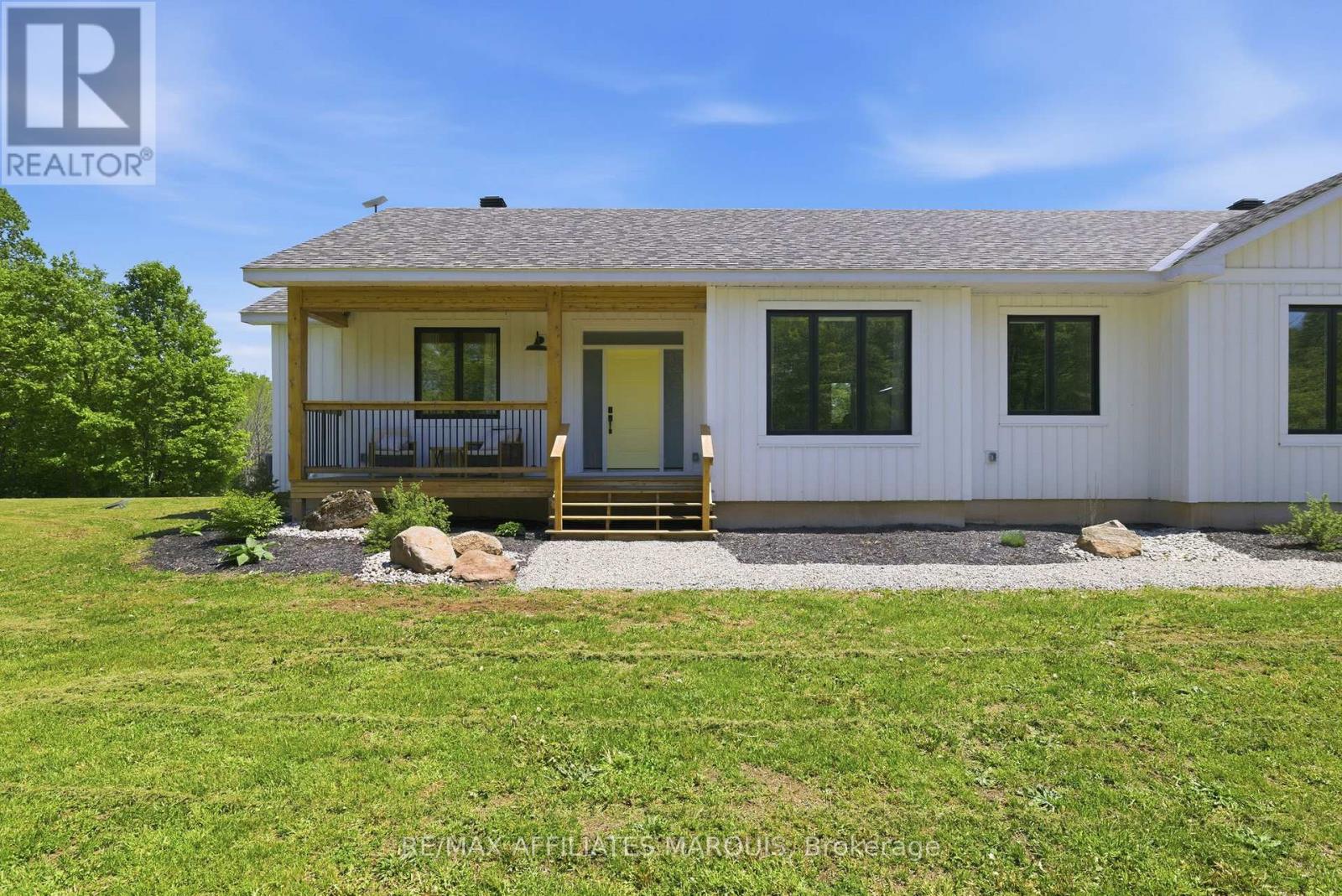 4421m Old Kingston Road, Rideau Lakes, Ontario  K0G 1V0 - Photo 3 - X13521364