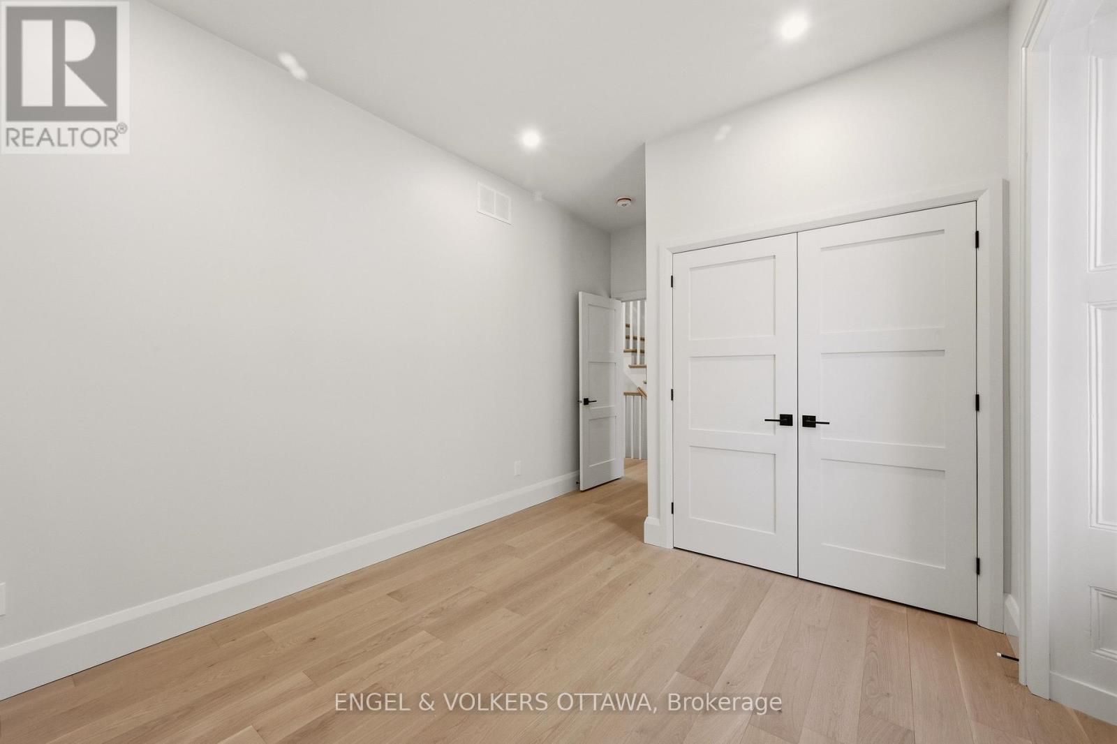 35 Mackay Street, Ottawa, Ontario  K1M 2B2 - Photo 35 - X13521540