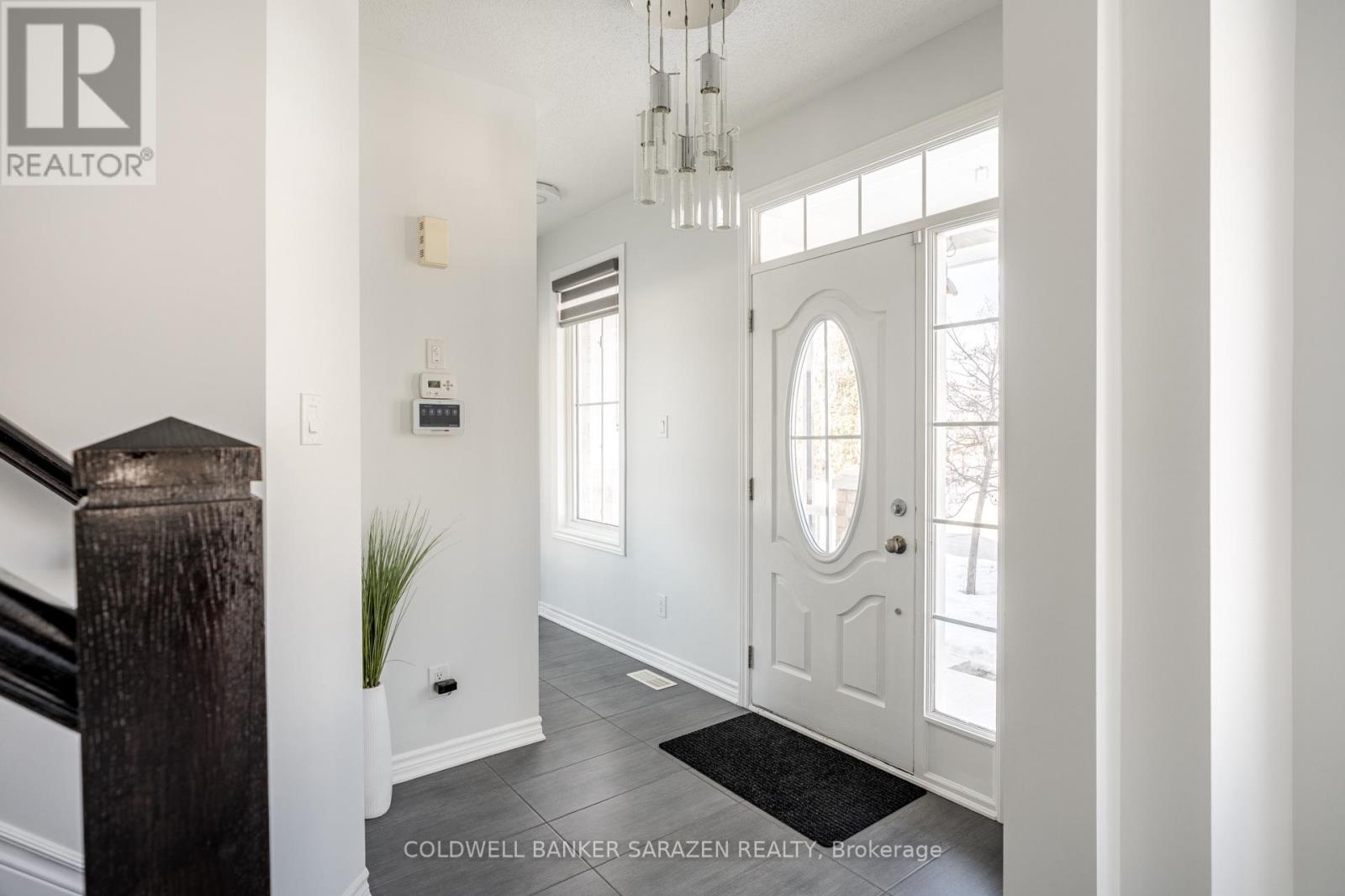 677 Broad Cove Crescent, Ottawa, Ontario  K2J 6H6 - Photo 3 - X13521728