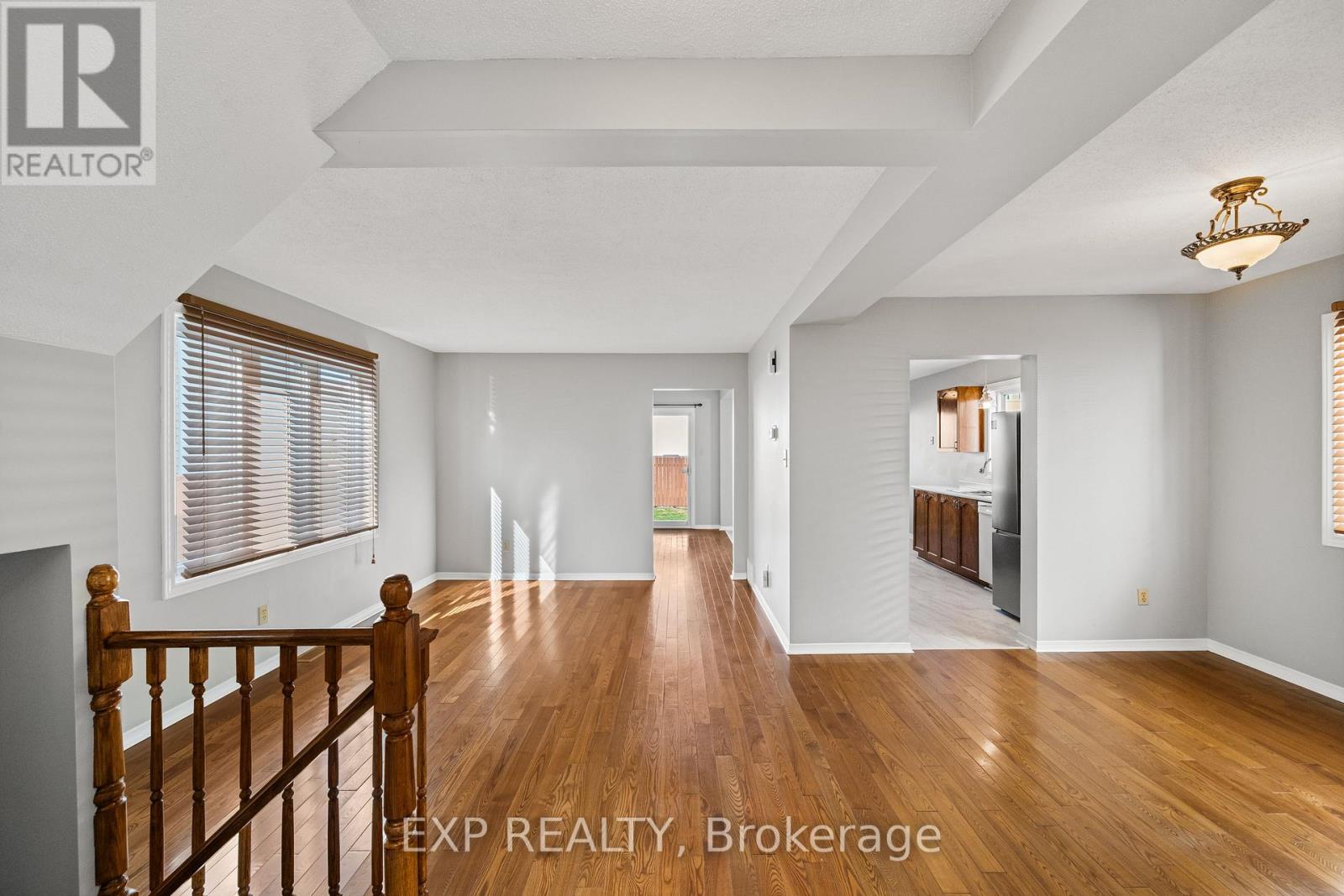 32 Peacock Crescent, Ottawa, Ontario  K2J 3P6 - Photo 12 - X13522088