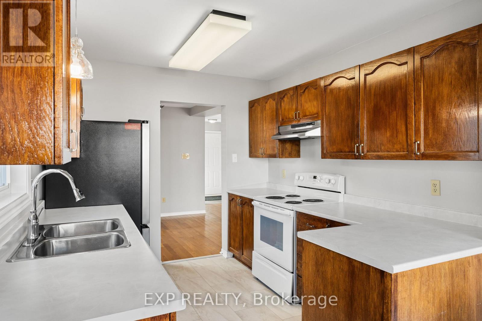 32 Peacock Crescent, Ottawa, Ontario  K2J 3P6 - Photo 5 - X13522088