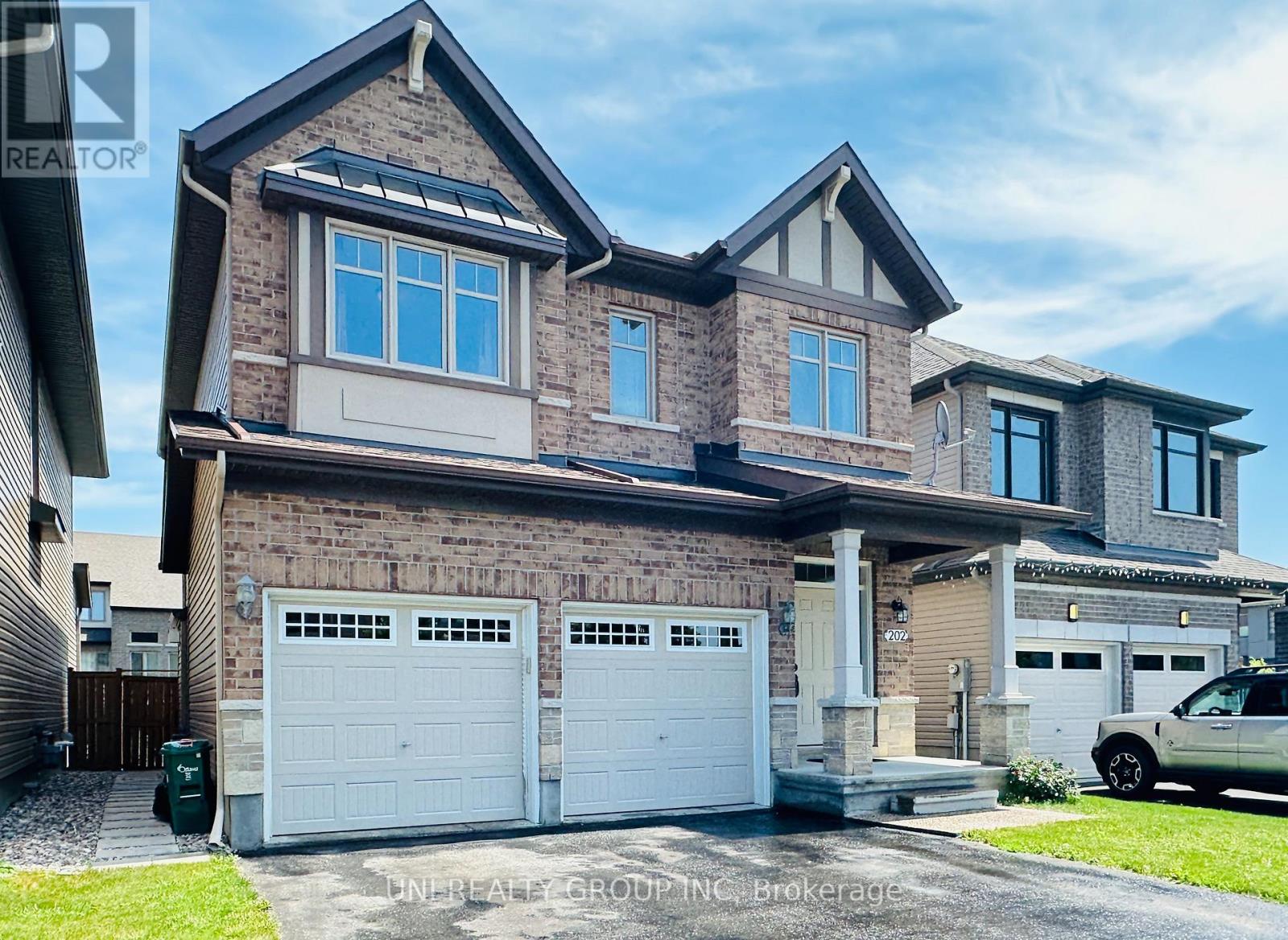 202 Mareth Way, Ottawa, Ontario  K4M 0C9 - Photo 2 - X13522100