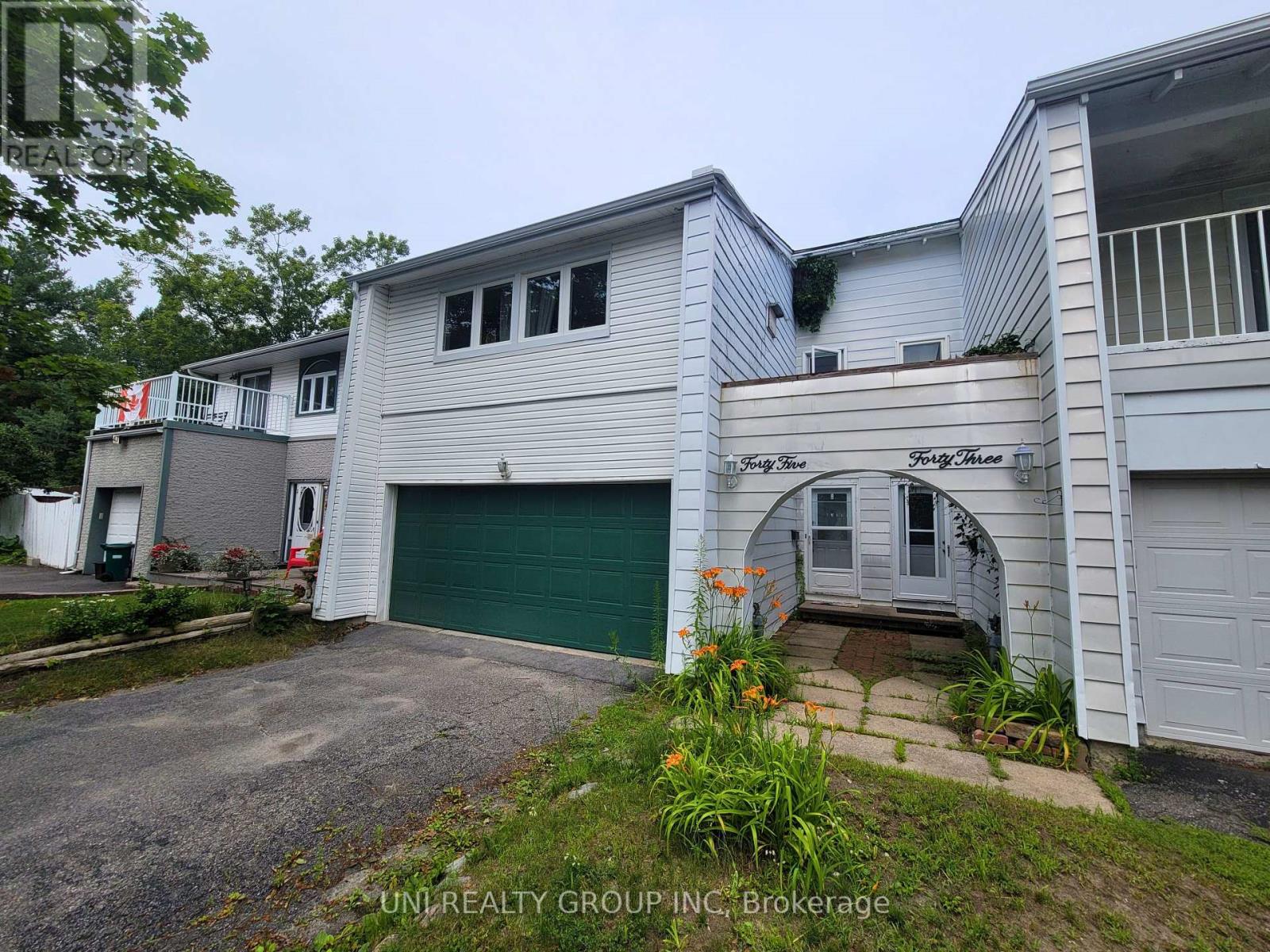 45 Grady Crescent, Ottawa, Ontario  K2H 5S2 - Photo 2 - X13522540