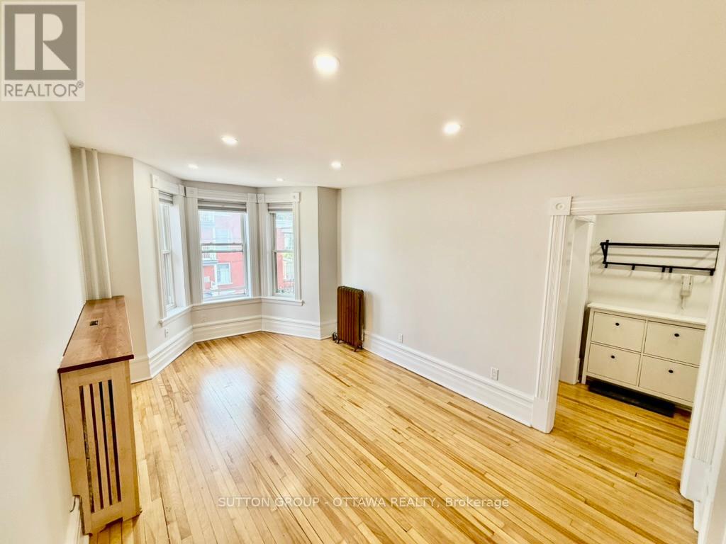 2a - 149 St Andrew Street, Ottawa, Ontario  K1N 5G3 - Photo 4 - X13522566