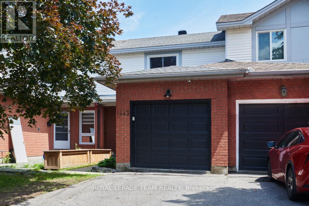 1443 Caravel Crescent, Ottawa, Ontario  K1E 3P5 - Photo 1 - X13522906