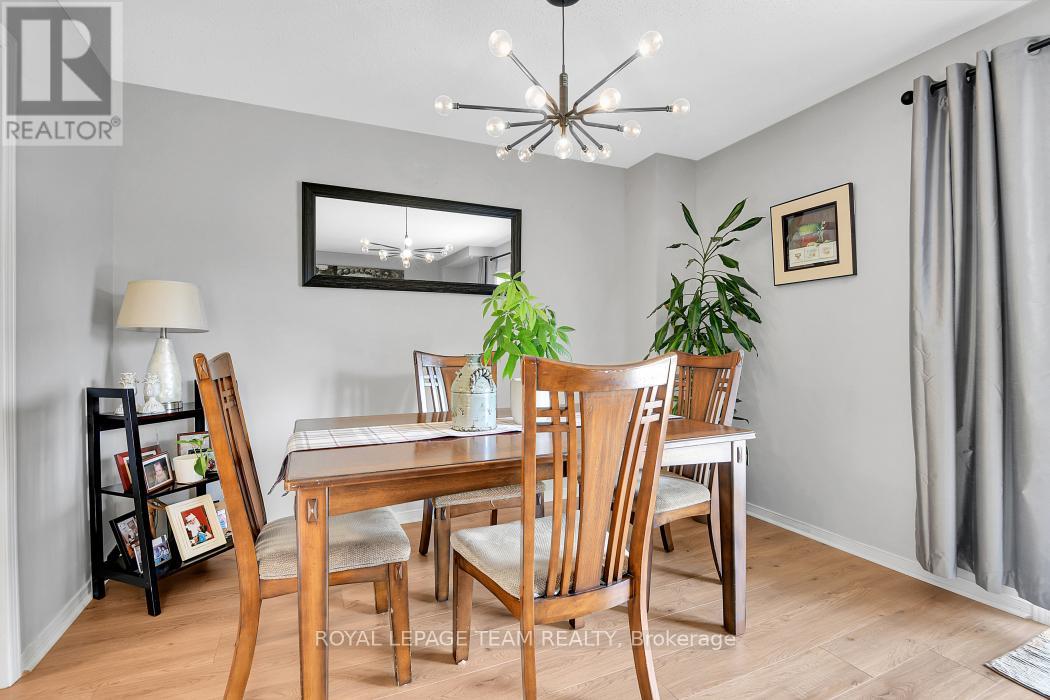 1443 Caravel Crescent, Ottawa, Ontario  K1E 3P5 - Photo 7 - X13522906