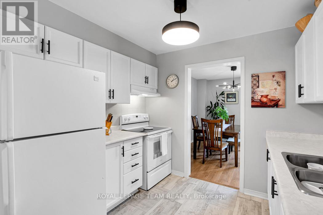1443 Caravel Crescent, Ottawa, Ontario  K1E 3P5 - Photo 9 - X13522906