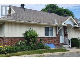 3 DAPHNE CRESCENT, Ottawa, Ontario