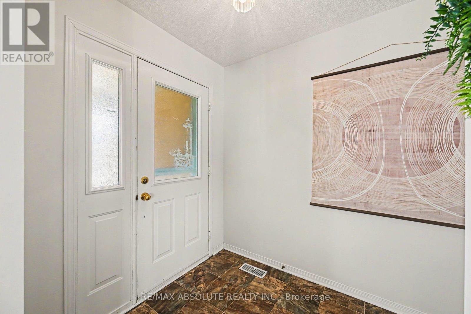 1 River Ridge Crescent, Arnprior, Ontario  K7S 3W1 - Photo 3 - X13523090