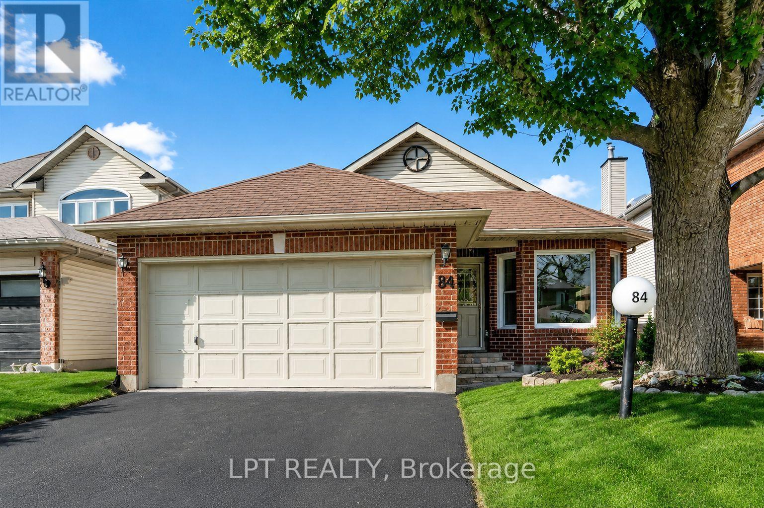 84 Newborough Crescent, Ottawa, Ontario  K2G 6A9 - Photo 1 - X13523318