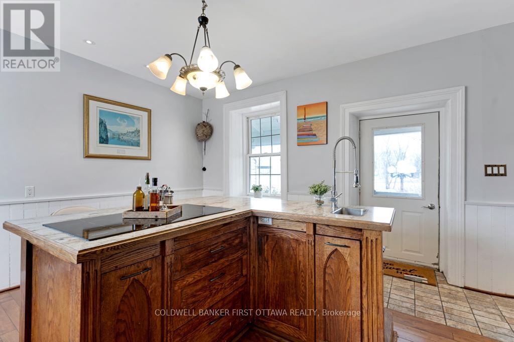 28 South Street, Drummond/north Elmsley, Ontario  K7H 2G1 - Photo 7 - X13523584