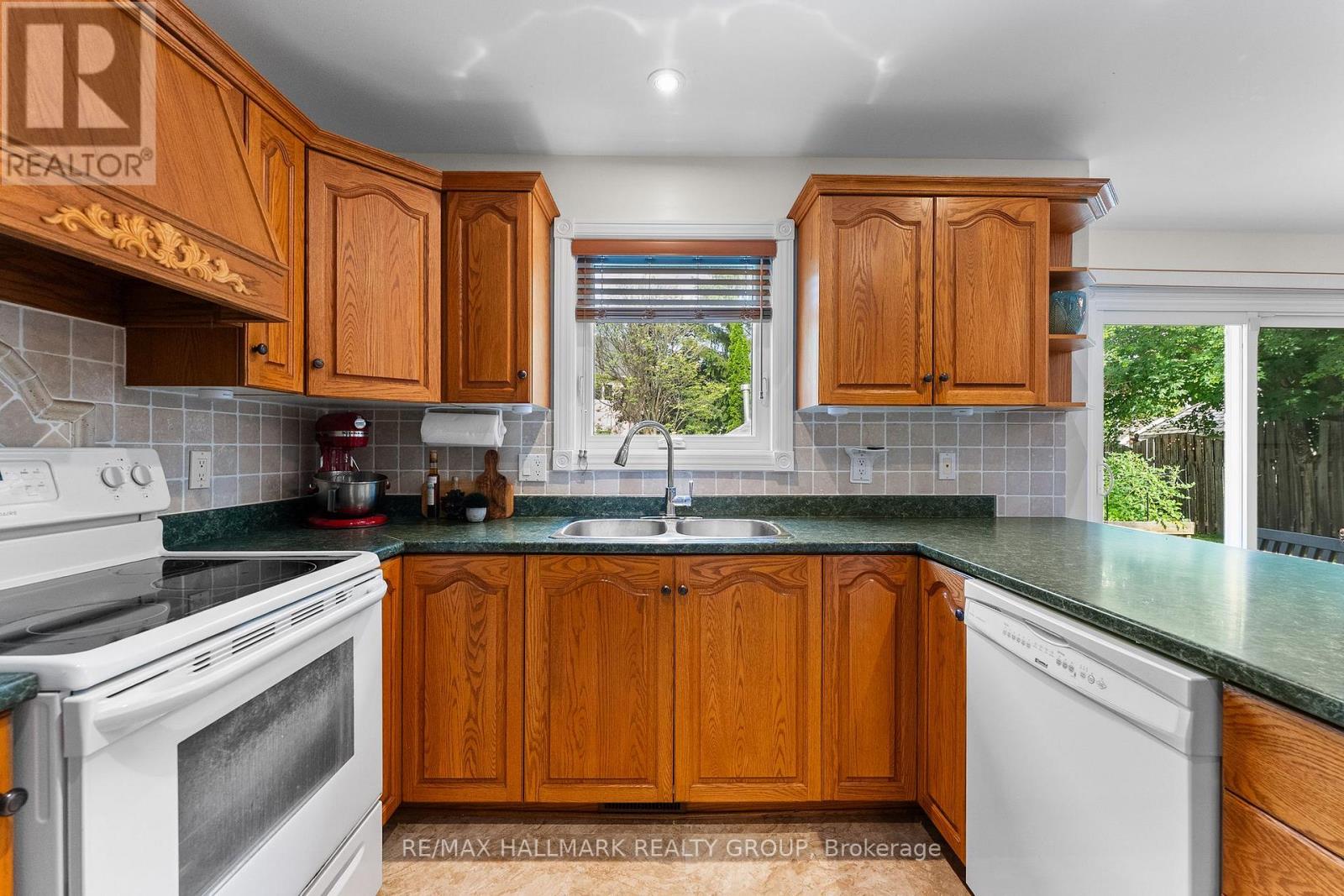 24 Wendell Avenue, Ottawa, Ontario  K2S 1G9 - Photo 18 - X13523806