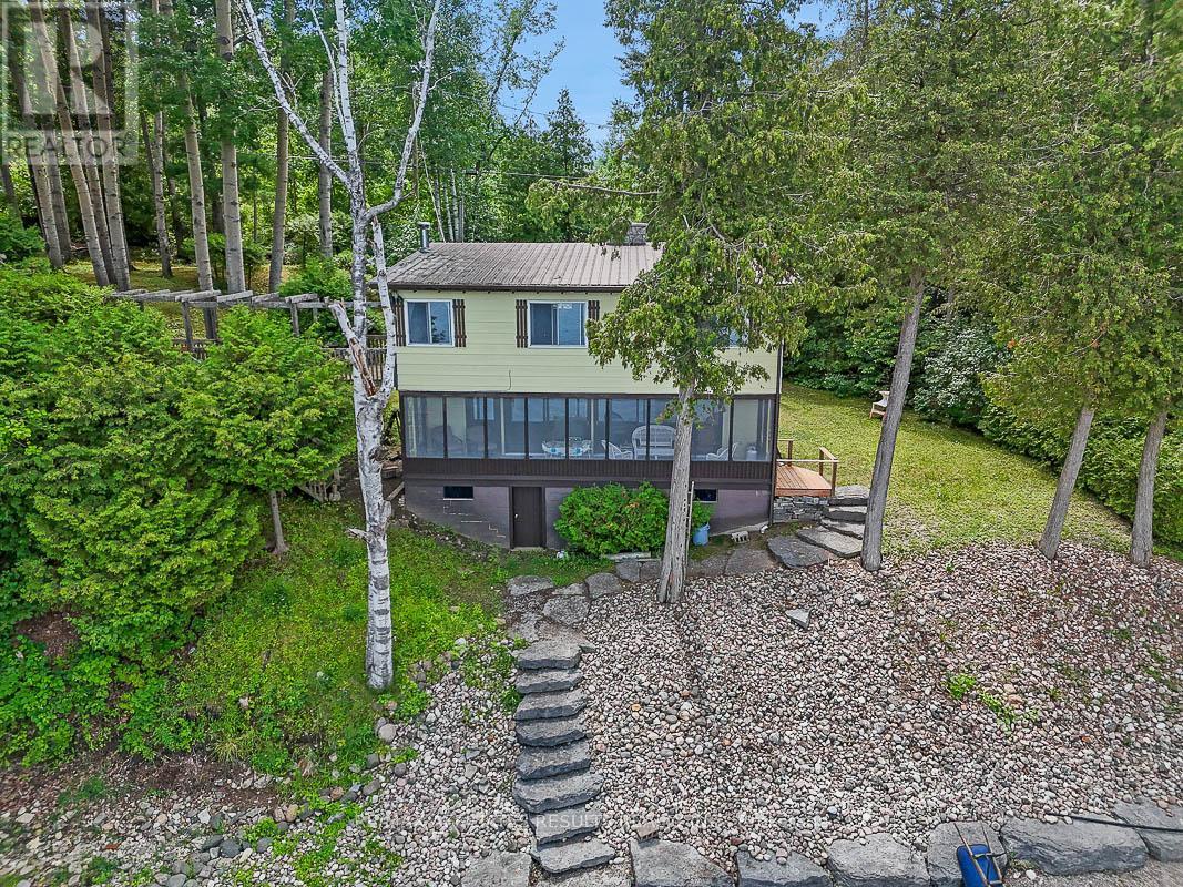 2130 B River Road, Mcnab/braeside, Ontario  K0A 1G0 - Photo 1 - X13523944