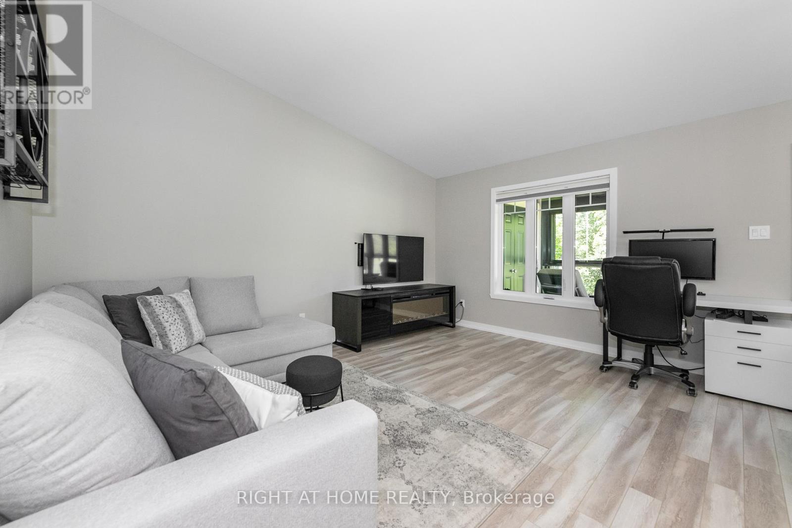 296 - 308 Masters Lane, Clarence-Rockland, Ontario  K4K 0L3 - Photo 14 - X13524102
