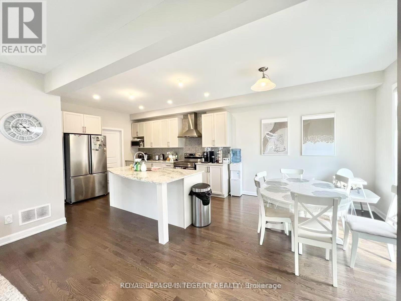 1042 Parabolica Way, Ottawa, Ontario  K2T 0R1 - Photo 11 - X13524120