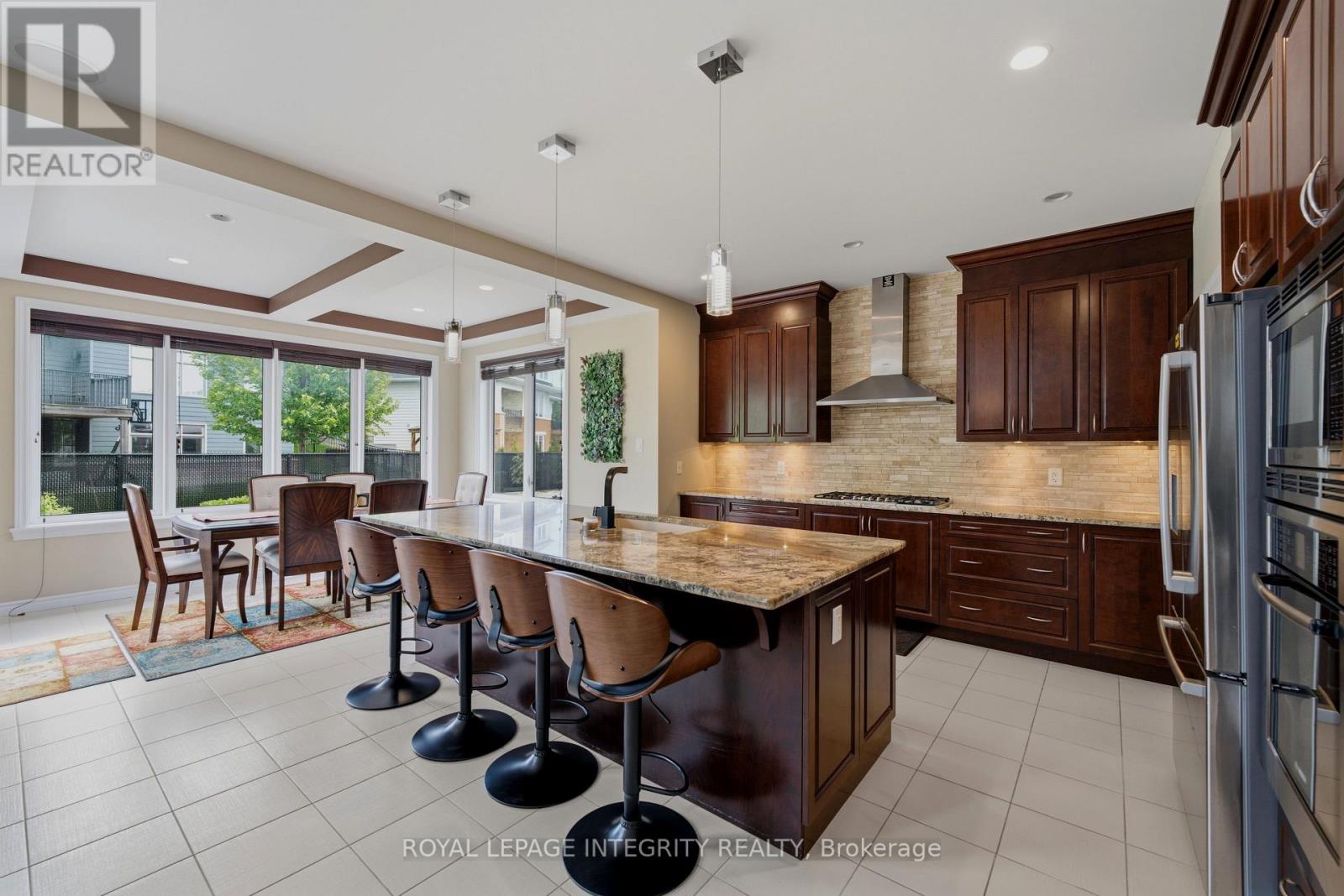277 Huntsville Drive, Ottawa, Ontario  K2T 0H1 - Photo 12 - X13524134