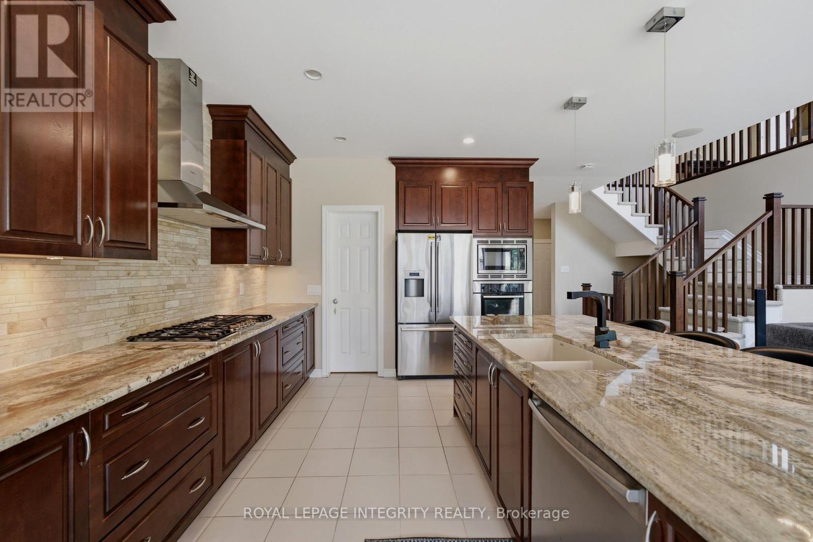 277 Huntsville Drive, Ottawa, Ontario  K2T 0H1 - Photo 15 - X13524134