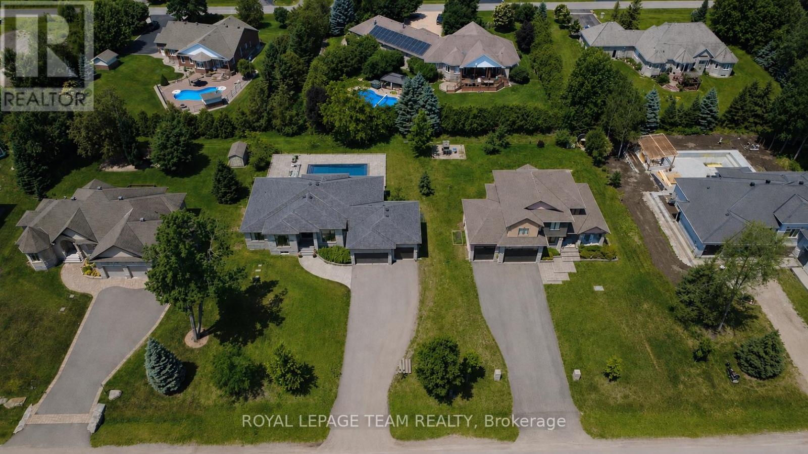 1801 Cedarlakes Way, Ottawa, Ontario  K4P 1G4 - Photo 1 - X13524182