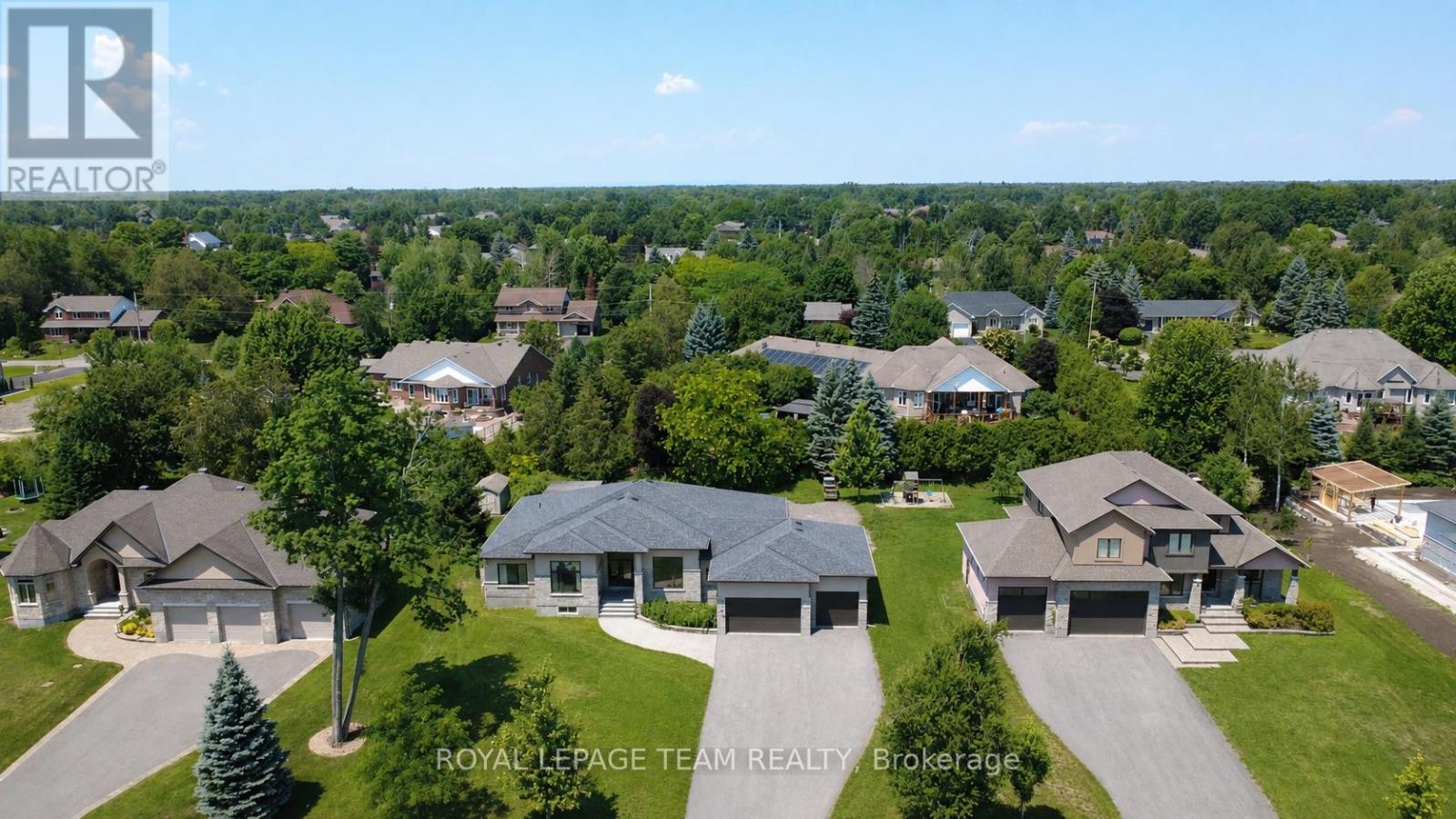 1801 Cedarlakes Way, Ottawa, Ontario  K4P 1G4 - Photo 2 - X13524182