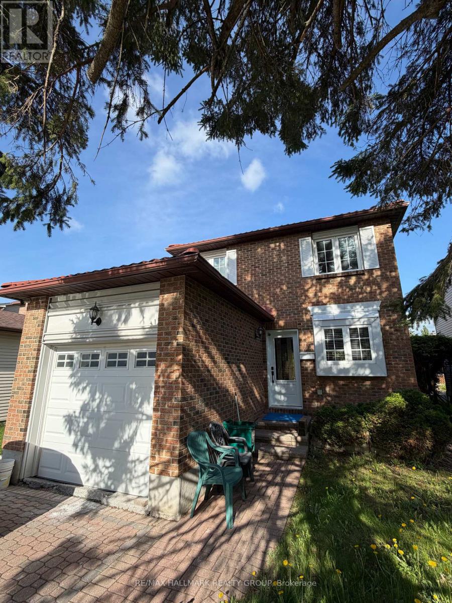 13 Raftus Square, Ottawa, Ontario  K2J 2K9 - Photo 2 - X13524204