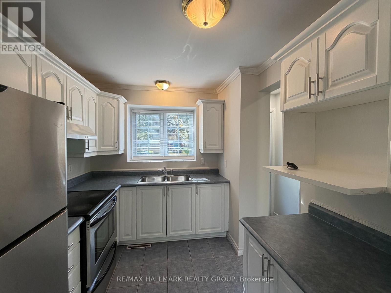 13 Raftus Square, Ottawa, Ontario  K2J 2K9 - Photo 7 - X13524204