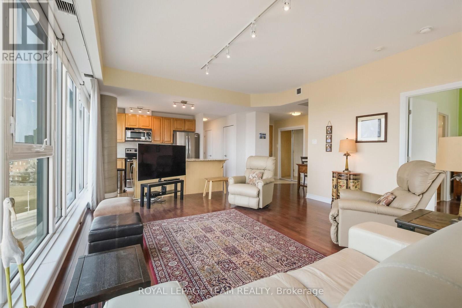1004 - 200 Lett Street, Ottawa, Ontario  K1R 0A7 - Photo 9 - X13524410