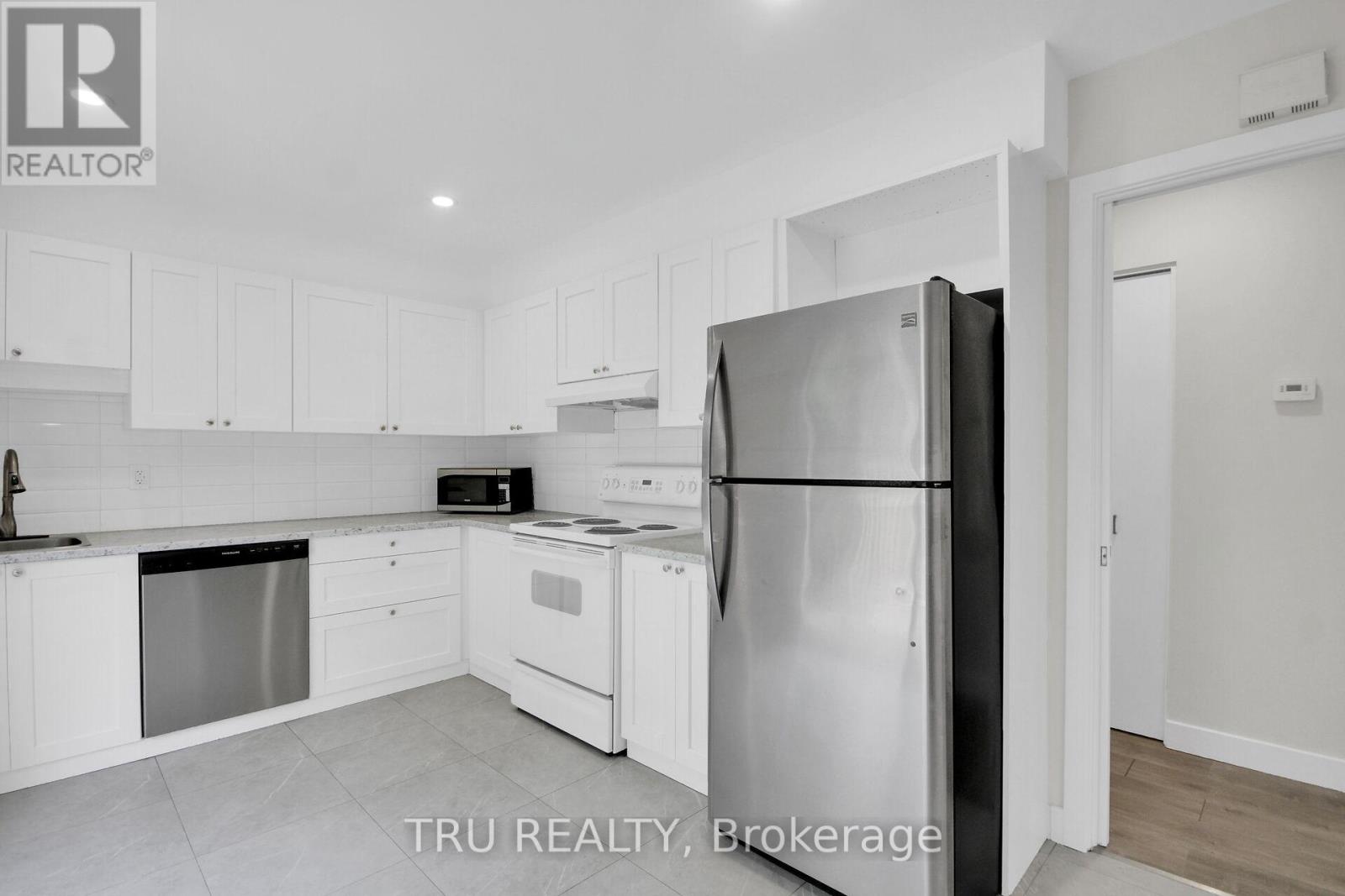 26 Langholm Crescent, Ottawa, Ontario  K2J 1H2 - Photo 11 - X13524438
