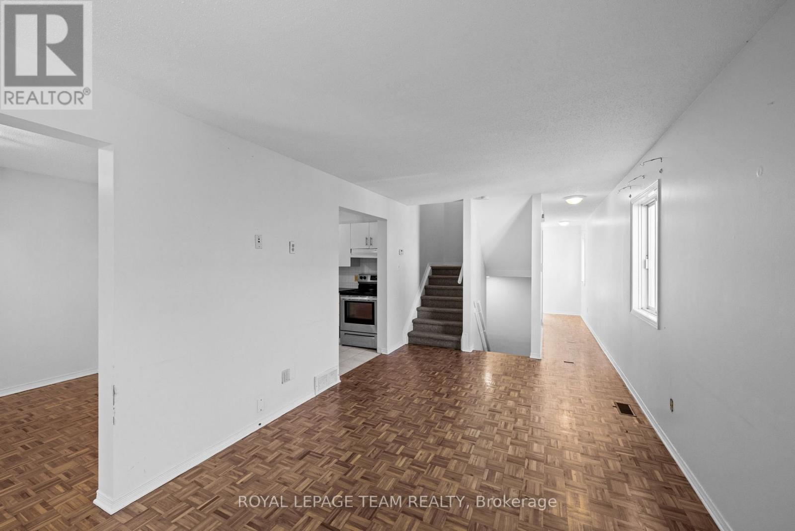 1991 Banff Avenue, Ottawa, Ontario  K1V 7X6 - Photo 21 - X13524870