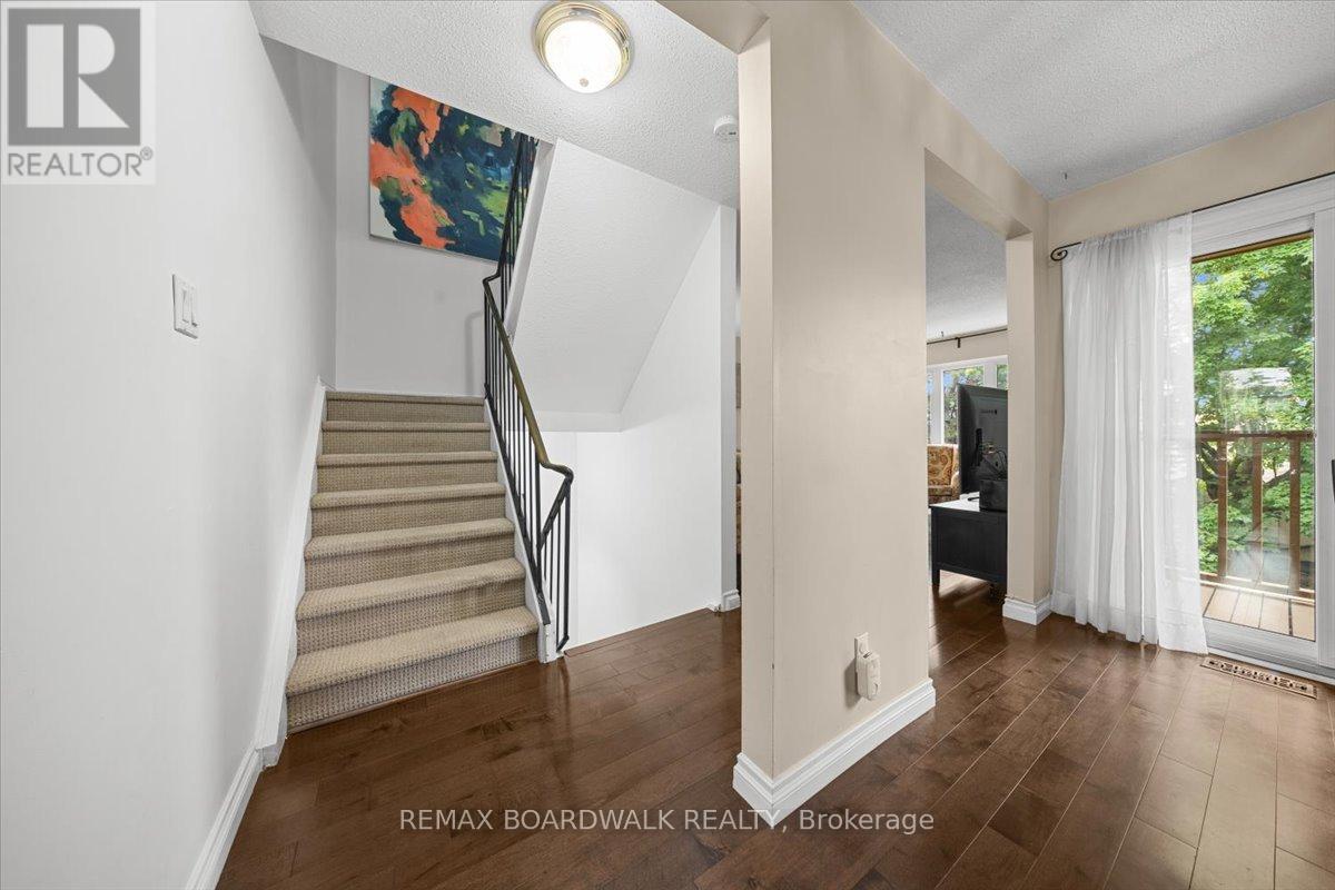 18 - 2126 Eric Crescent, Ottawa, Ontario  K1B 4P4 - Photo 12 - X13525190