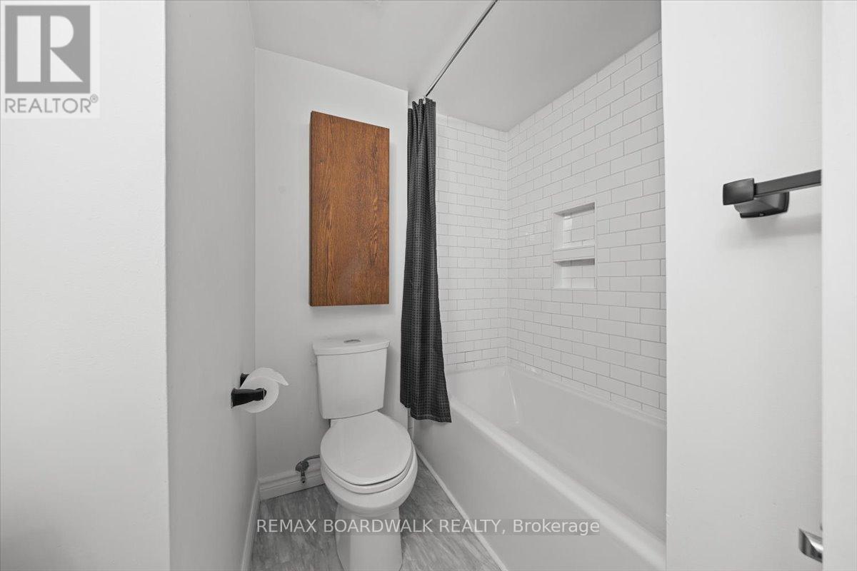 18 - 2126 Eric Crescent, Ottawa, Ontario  K1B 4P4 - Photo 22 - X13525190